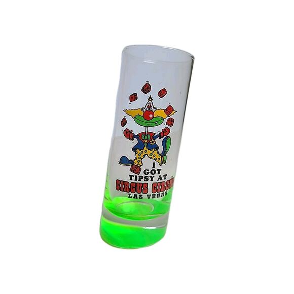 Vintage I Got Tipsy at CIRCUS CIRCUS Las Vegas Jigger Shot Glass Barware GLOWS - Picture 1 of 7